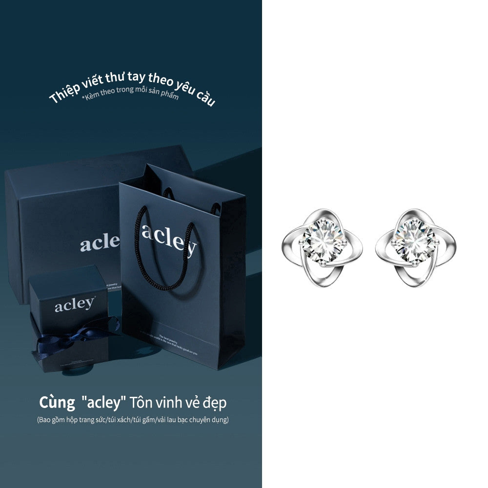 Bông tai bạc S925 đính đá moissanite hình cỏ bốn lá
