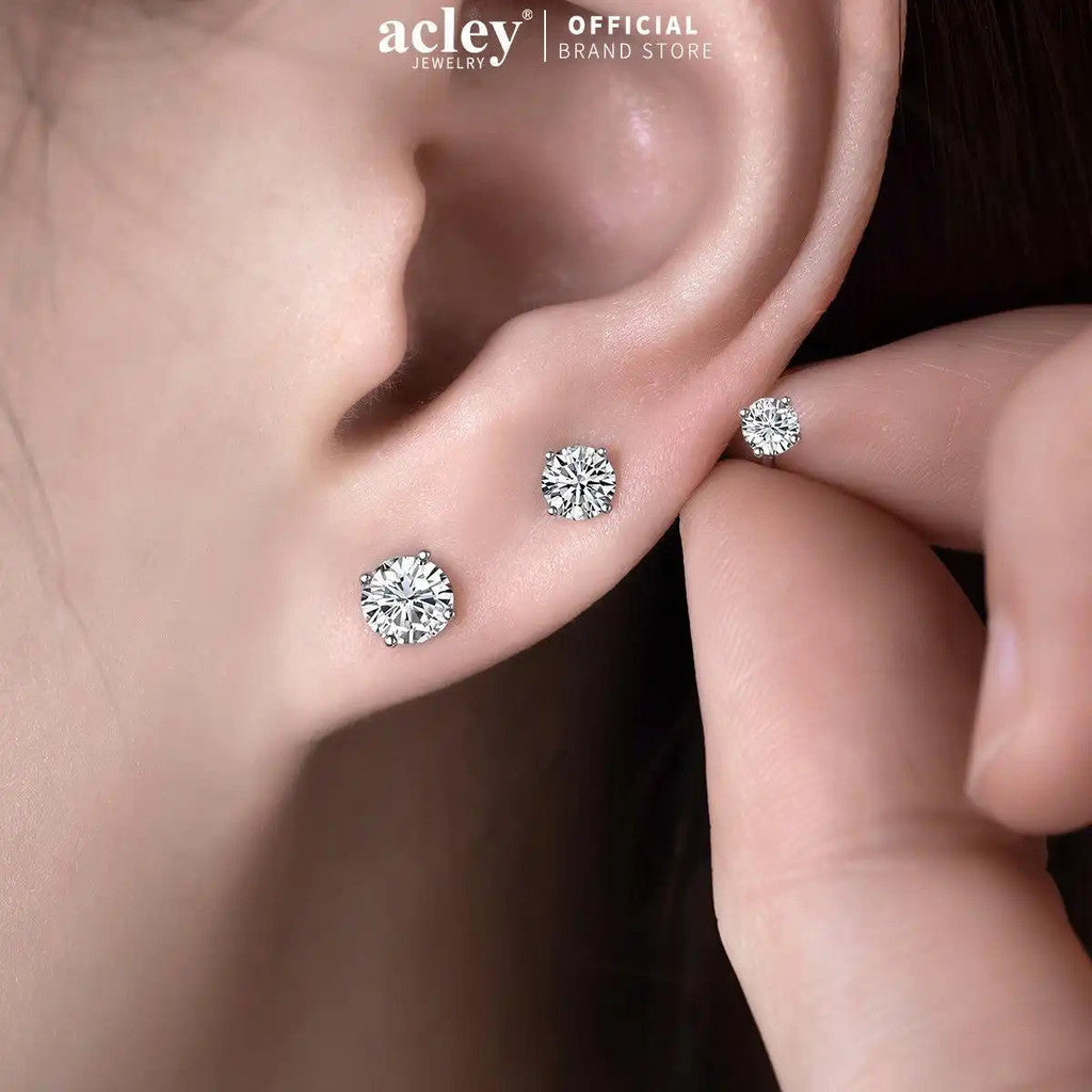 Bông tai bạc S925 đính đá moissanite dáng tròn cổ điển