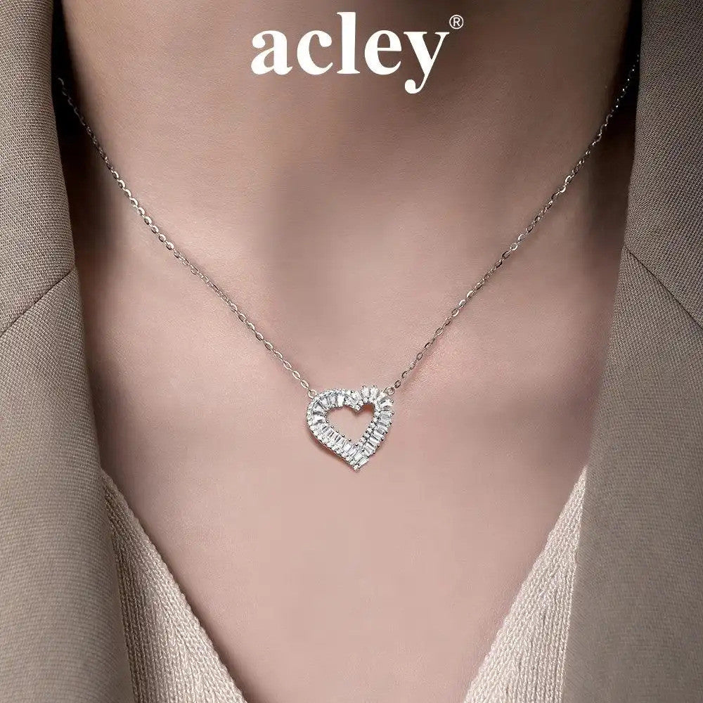 Dây chuyền bạc S925 mặt trái tim rỗng đính đá zircon 5A