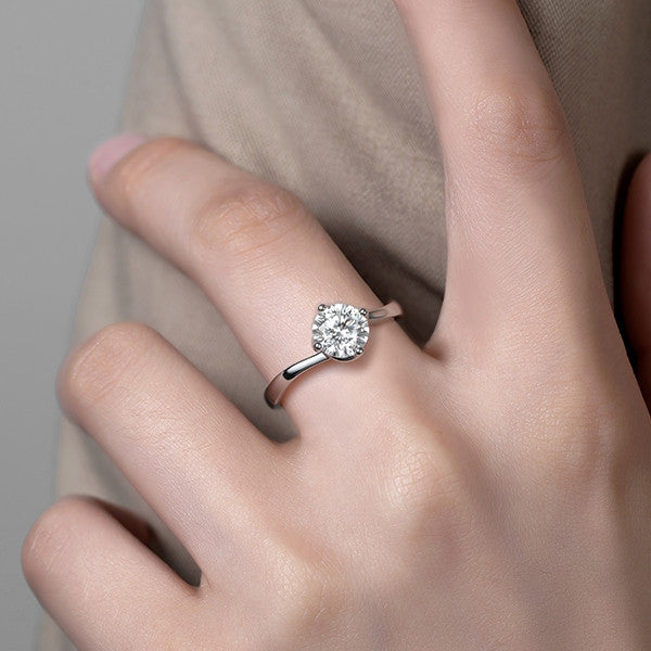 Nhẫn bạc S925 đính đá Moissanite tròn